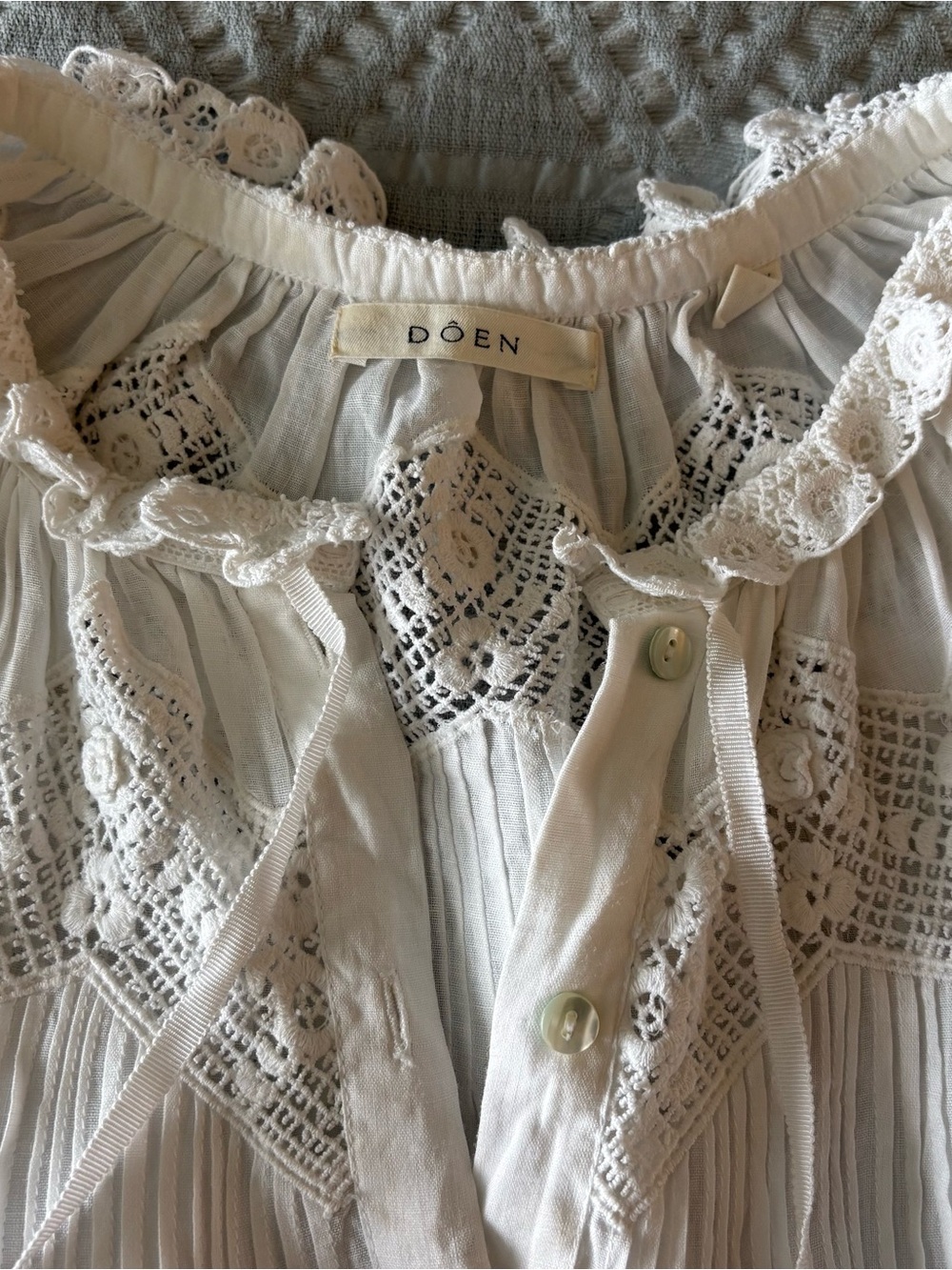 DOEN Agatha White Lace Peasant Blouse in XS